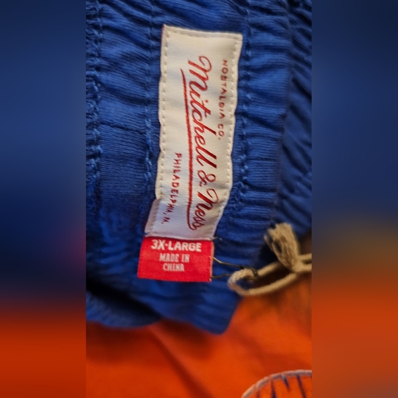 Men's Mitchell & Ness Blue/Orange New York Knicks Hardwood Classic shorts - Picture 6 of 6